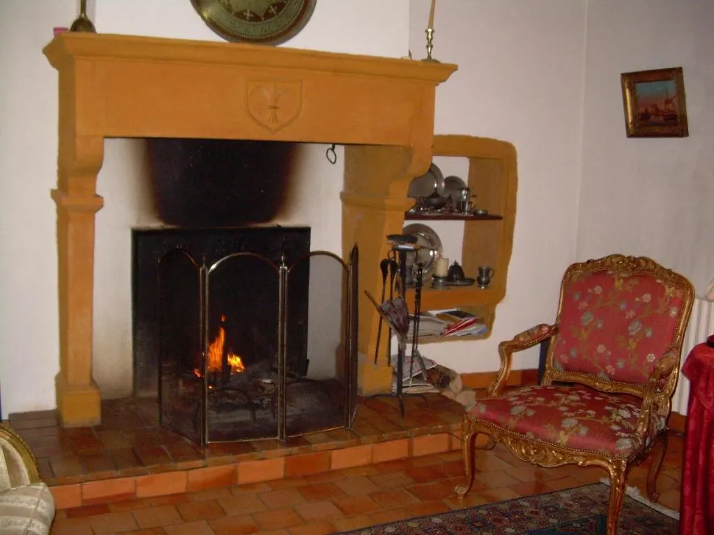 Bed and Breakfast La Chipotte à Ville-sur-Jarnioux 2*,  France
